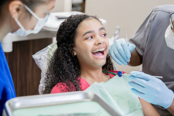Best Emergency Tooth Extraction in Lauderdale, MN